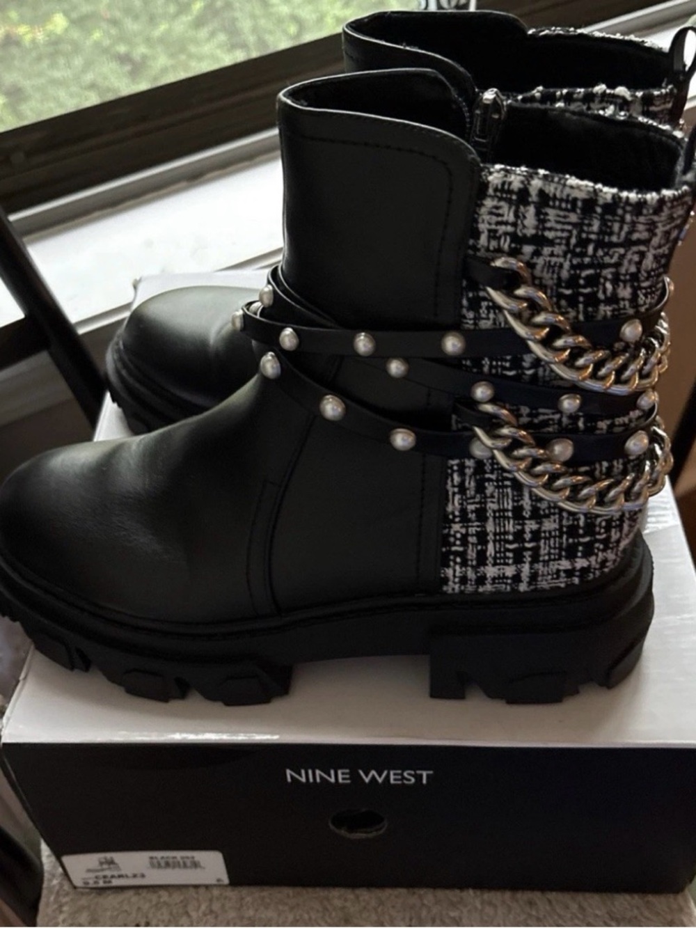 Nine West Women’s Black Boots CEARLZ3 Size 9.5 Combat Moto Bling Biker core